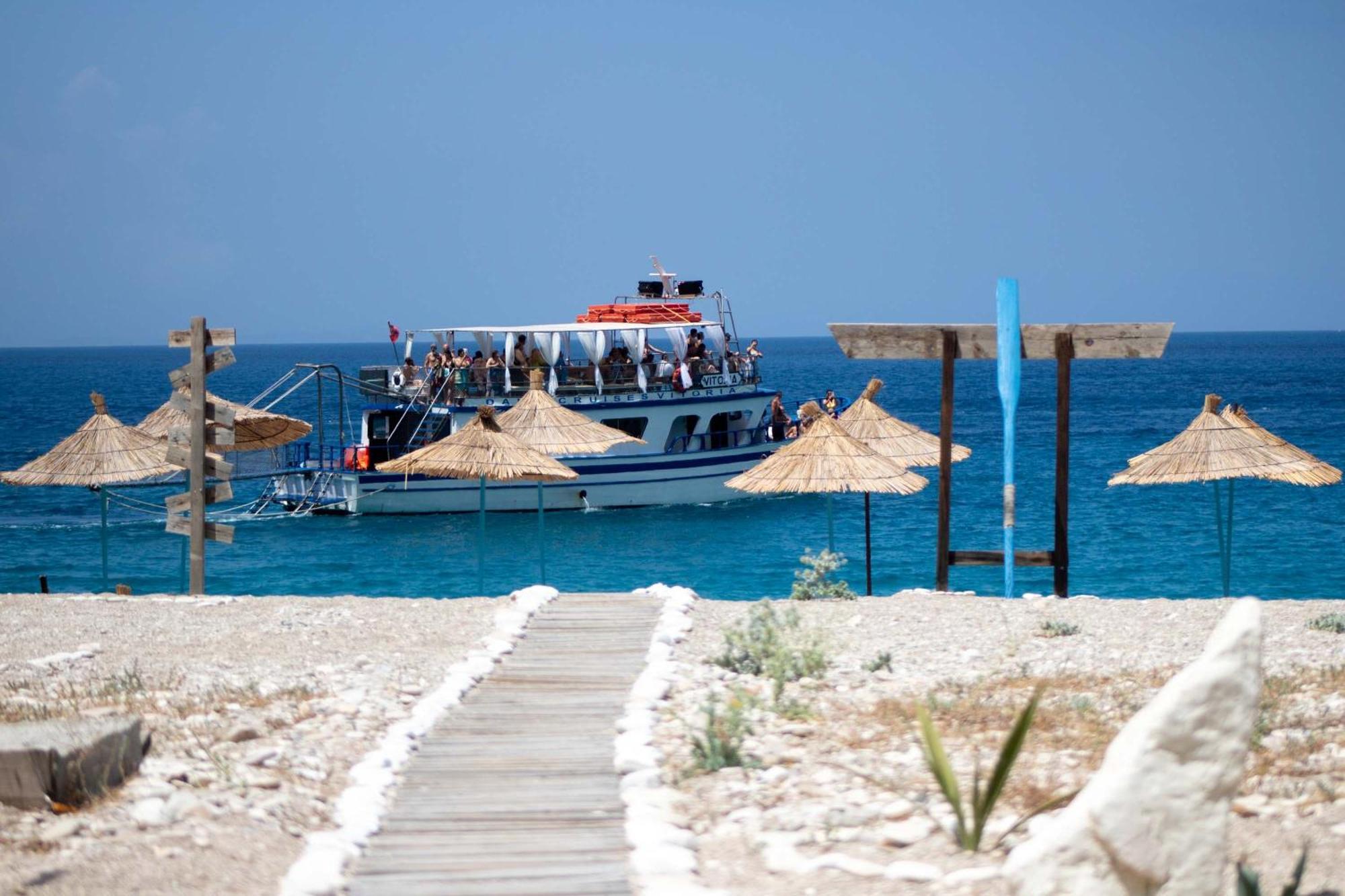 Lost Paradise Eco Camping Himare Buitenkant foto