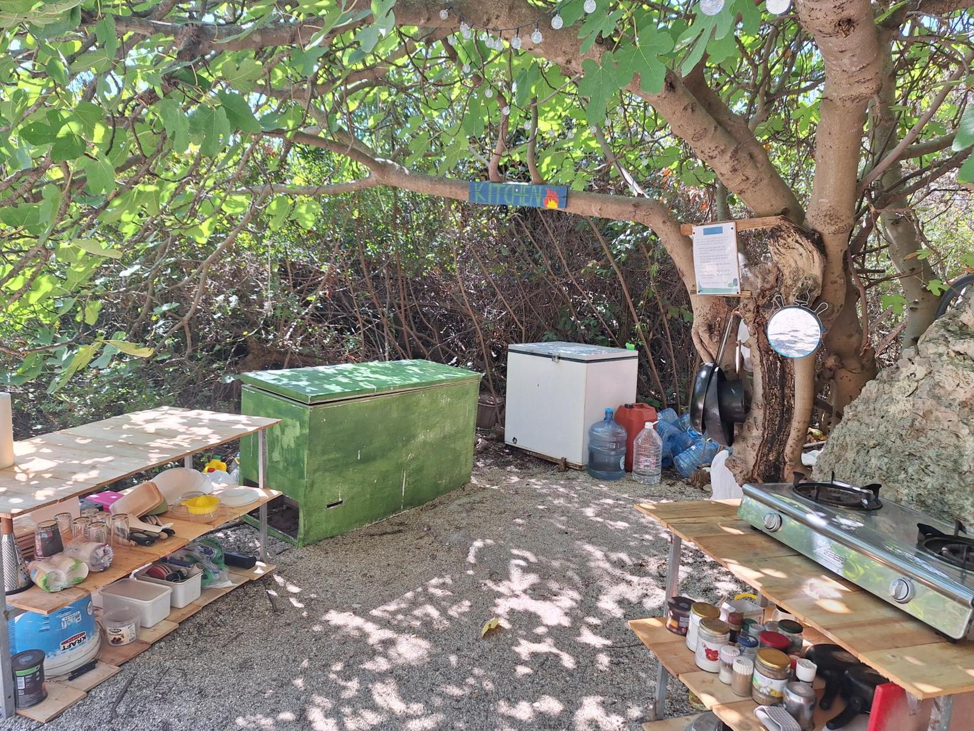 Lost Paradise Eco Camping Himare Buitenkant foto